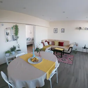 By The Cathedral - Center - 2 Bedroom Flat Варна