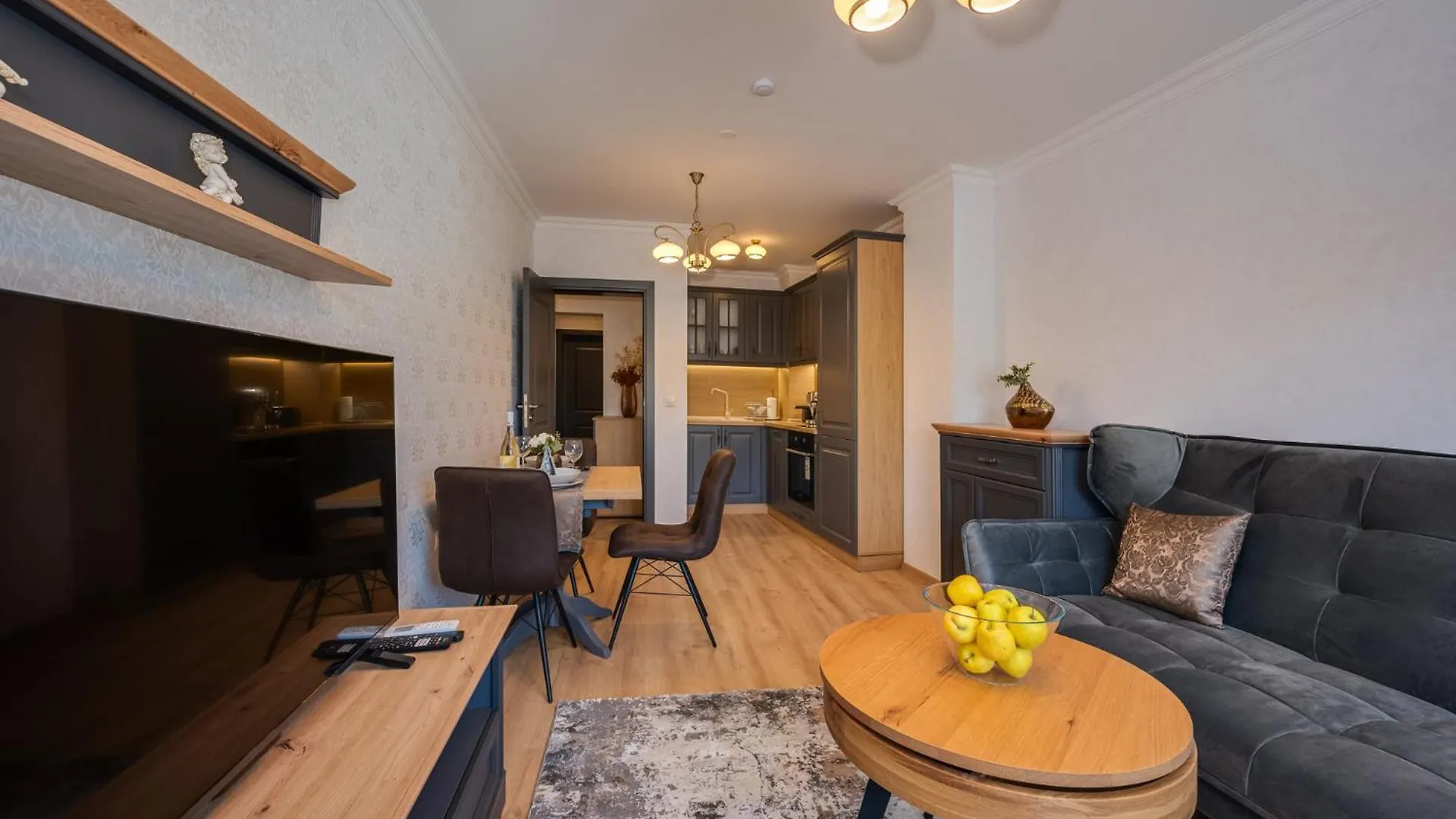 Prestige Central Apartments Варна